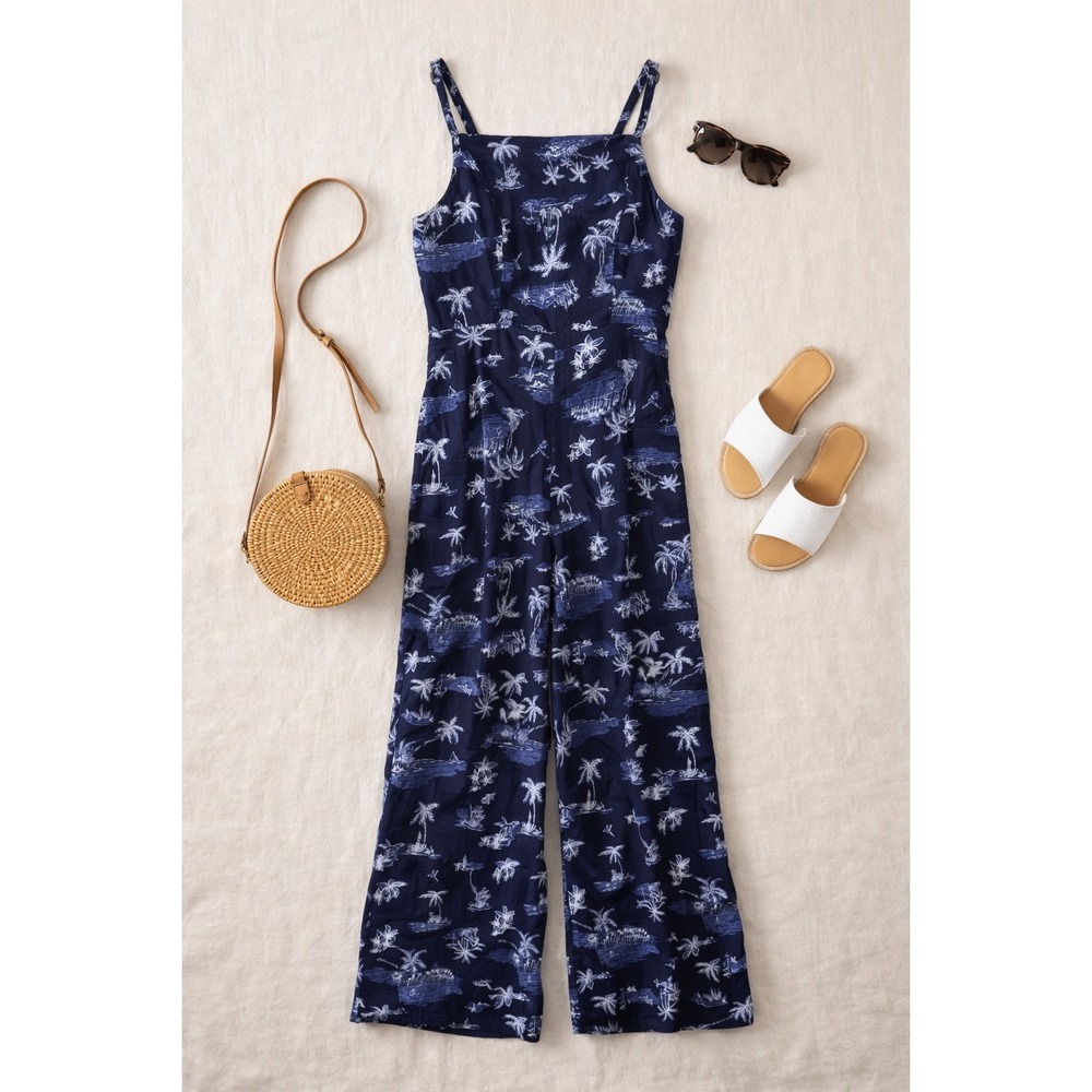 Old Navy Tropical Palm Tree Cropped Wide Leg Navy Jumpsuit Resortwear summer M
